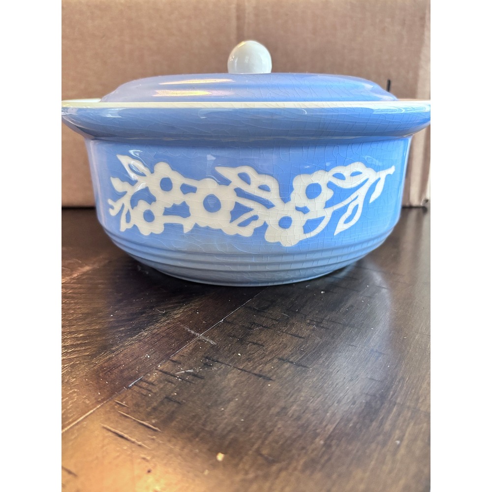 Cameoware Harker Pottery‎ 2Cup Covered Casserole Dish Bowl Blue Floral Vintage